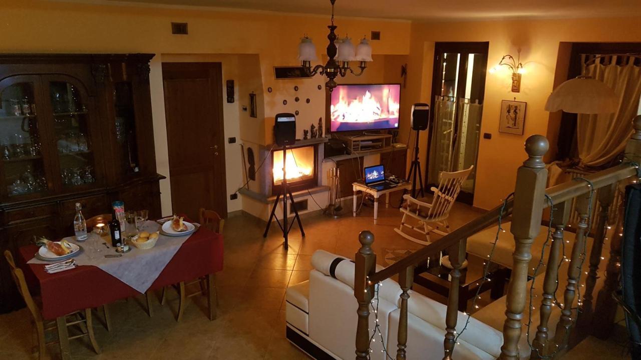 Bed and Breakfast Il Riposo Del Guerriero à Corio Chambre photo